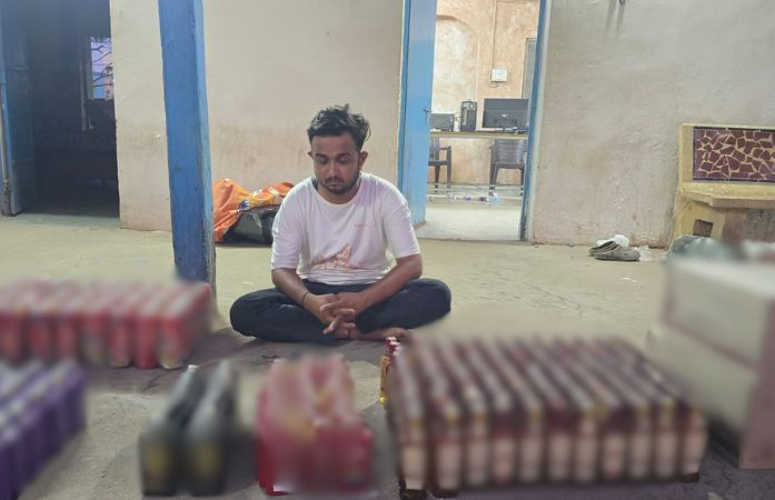 PCBના દરોડા, વિદેશી દારૂ સાથે એક શખસ ઝડપાયો, મકાન માલિક સહિત બે ફરાર