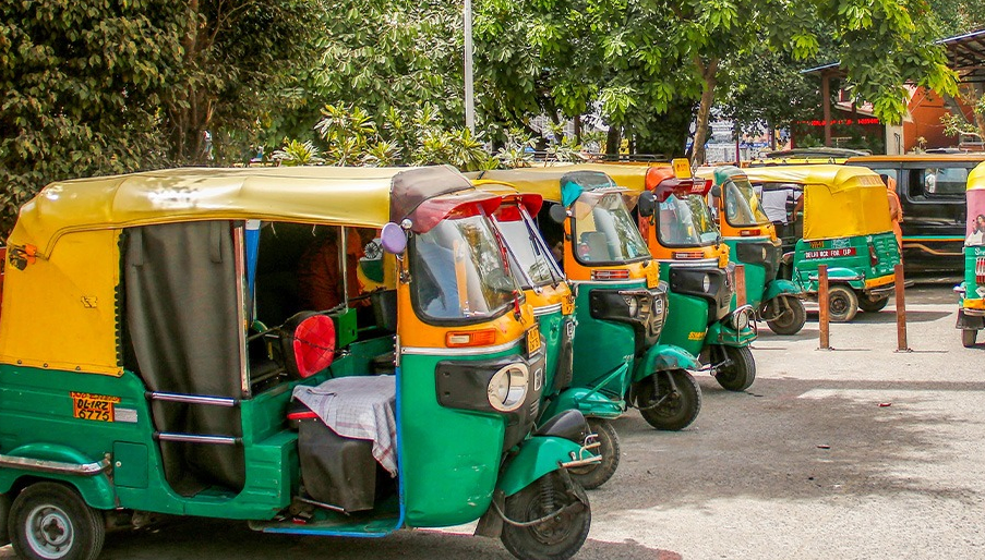 અમદાવાદમાં 4 દિવસ માટે રિક્ષા-ટેક્સીચાલકોની હડતાળ, માગ નહીં સંતોષાય તો રાજ્યવ્યાપી આંદોલનની ચીમકી